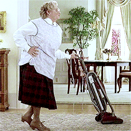 Download Robin Williams Comedy Mrs. Doubtfire Movie PFP