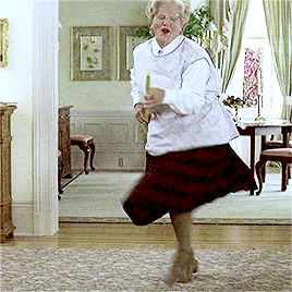 Robin Williams comedy Mrs. Doubtfire movie PFP