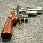 military gun PFP