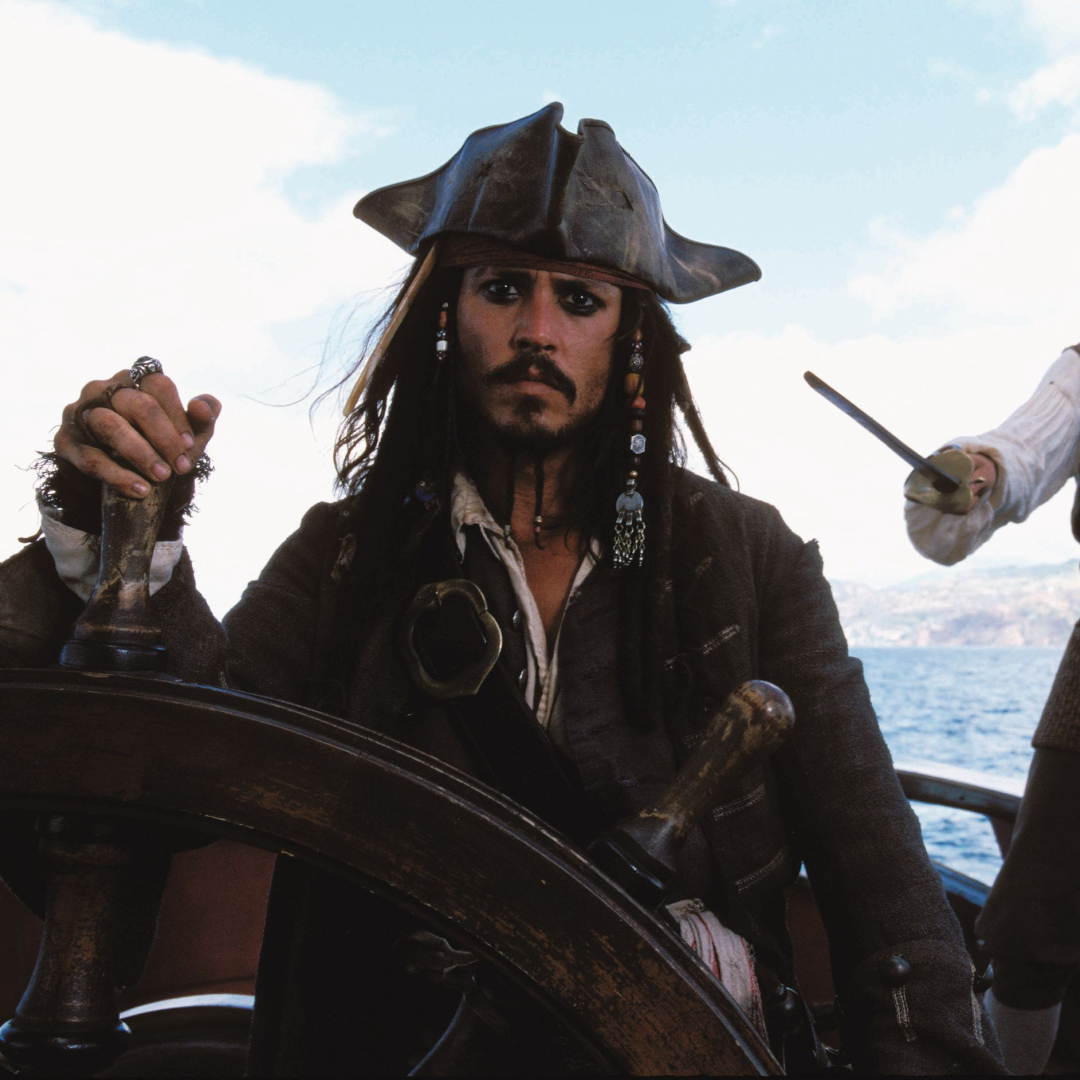 Капитан тиг. Джек Воробей проклятие чёрной Жемчужины. Капитан Тиг пираты Карибского моря. Люк Эванс пираты Карибского моря.