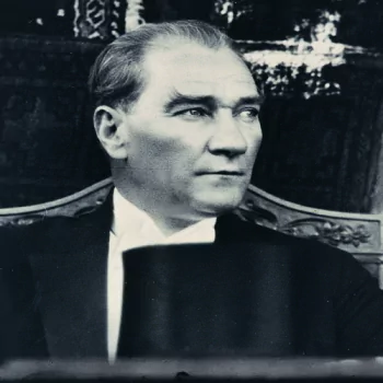  Mustafa Kemal Atatürk