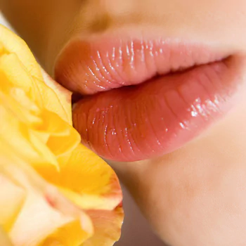 woman lips PFP