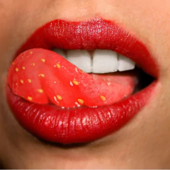 woman lips PFP