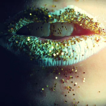 woman lips PFP