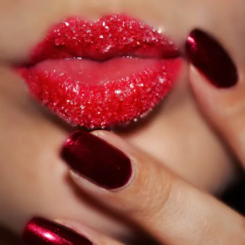 woman lips PFP