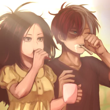 Forum avatar fan art of Shoto Todoroki and Momo Yaoyorozu from My Hero Academia snacking together; Todoroki holds a mug while Momo eats with her hand.