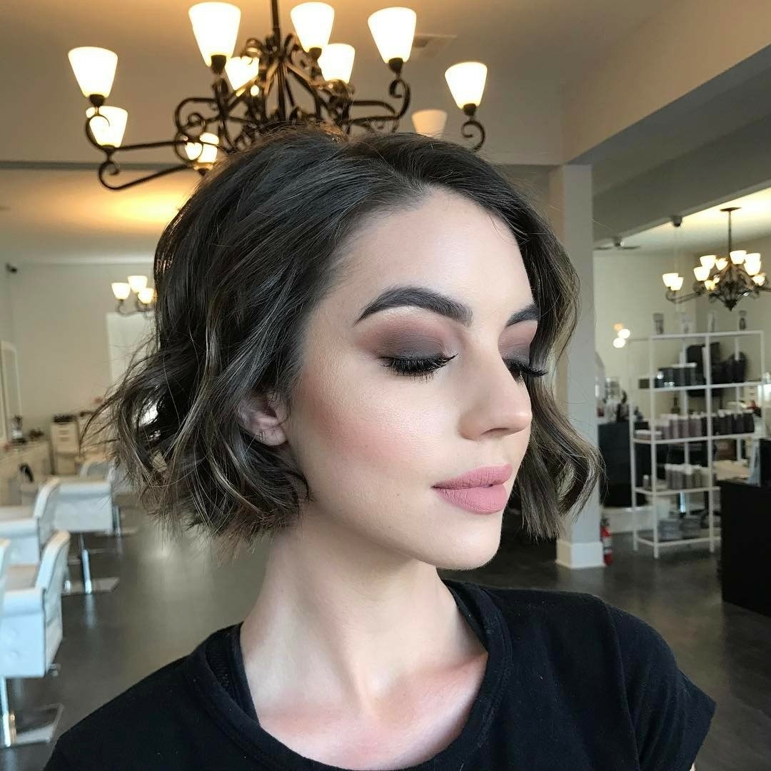Download Adelaide Kane Celebrity PFP