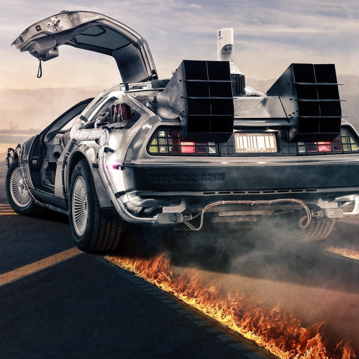 The DeLorean time machine Forum Avatar | Profile Photo - ID: 189970 ...