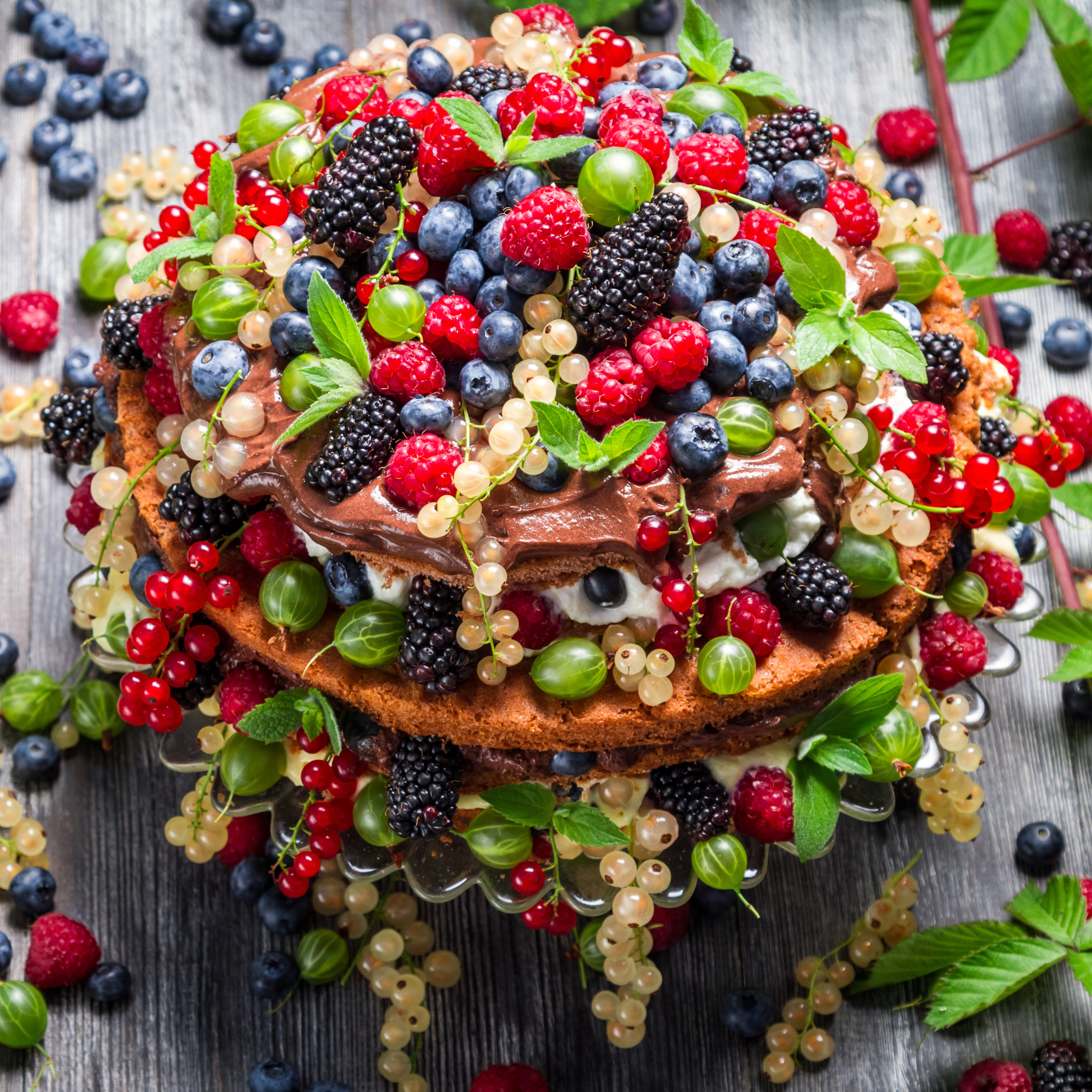 Seasonal berries cake