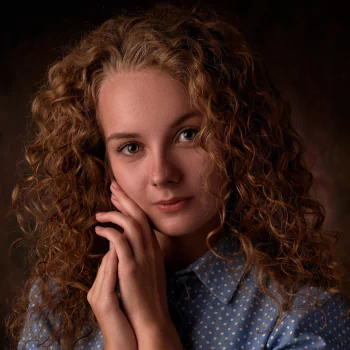 redhead face model woman PFP