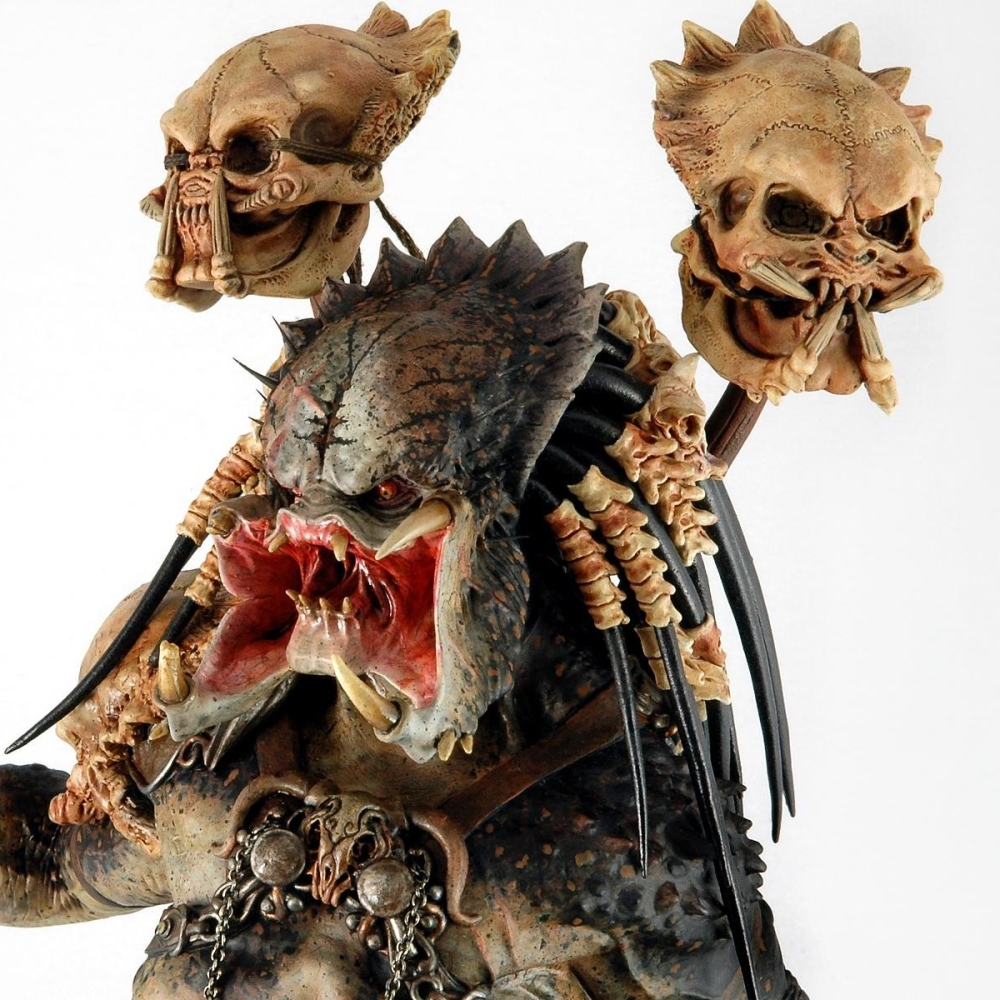 Predator Bad Blood Statue by Sideshow Collectibles