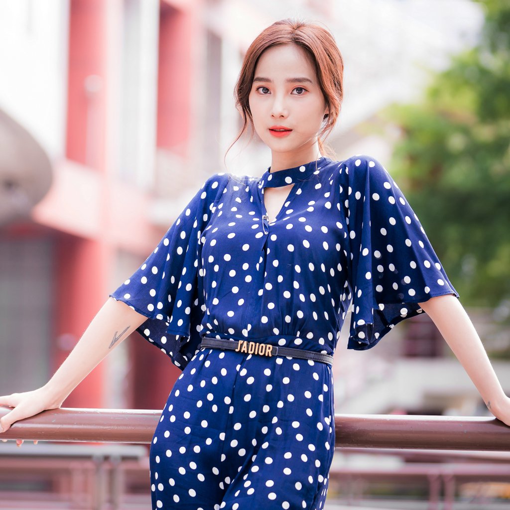 Download Blue Dress Asian Brunette Lipstick Model Woman PFP