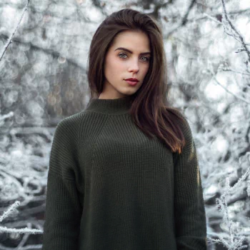 sweater brunette model winter Marlen Valderrama Alvaréz woman PFP