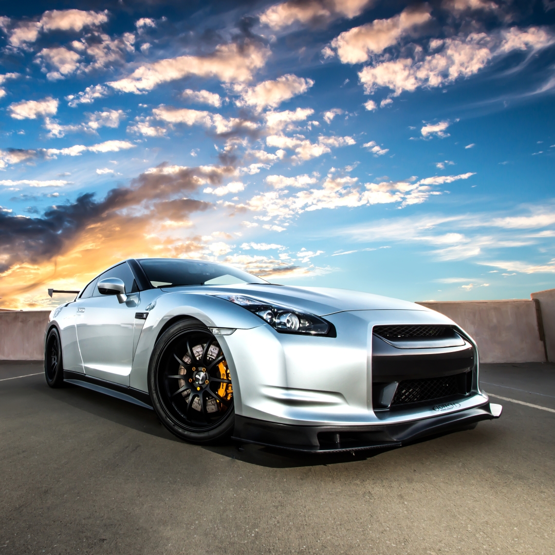 Download Vehicle Nissan GT-R PFP