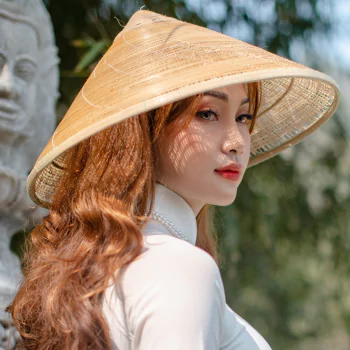 brunette asian conical hat asian model woman PFP