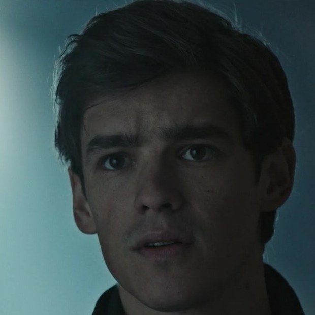 Download Brenton Thwaites Dick Grayson TV Show Titans PFP