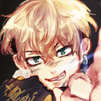 Anime forum avatar of Chifuyu Matsuno from Tokyo Revengers: close-up grin, tousled blond hair, green eyes, earring, hand raised toward the viewer.