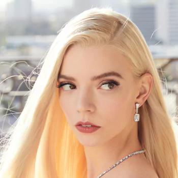 blonde American actress Celebrity Anya Taylor-Joy PFP