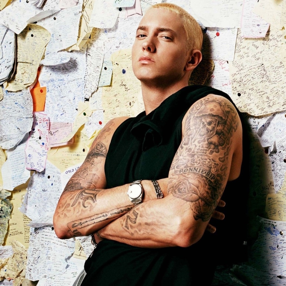 Тату эминема. Eminem. Эминем наколки. Eminem тату. Эминем Татуировки фото.