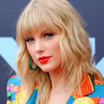 Taylor Swift at MTV Video Music Awards, 2019 by Efren Landaos