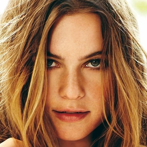 Download Celebrity Behati Prinsloo PFP