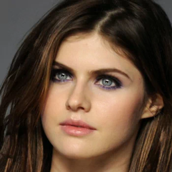 Alexandra Daddario PFP