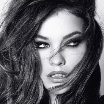 Celebrity Barbara Palvin PFP