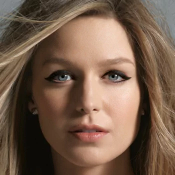 Celebrity Melissa Benoist PFP