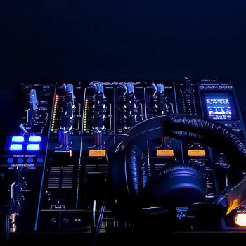 music DJ PFP