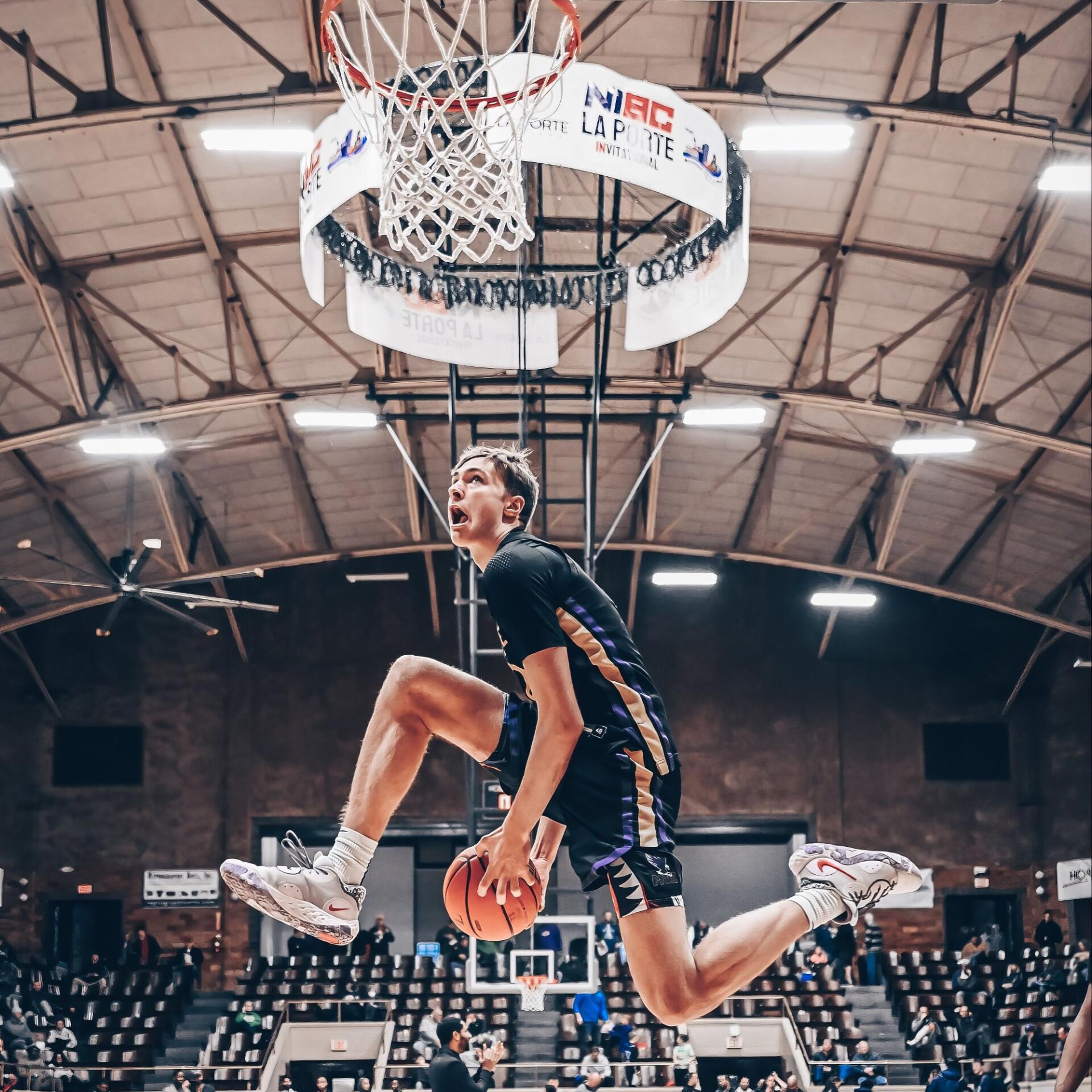 Forum avatar: basketball player mid-air dunk under the hoop in an indoor arena; profile image tagged Cooper Flagg (identity unknown).