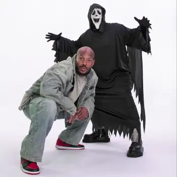 Forum avatar of a man in denim crouching beside a hooded, Ghostface-like figure, styled like promotional art for Scary Movie 6.