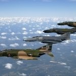 Download Military McDonnell Douglas F-4 Phantom II PFP