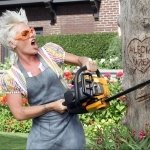 Download Music Pink (Singer) PFP