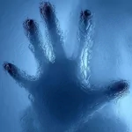  Wow ! That's Cold, My Hands Stuck