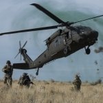 Download Military Sikorsky UH-60 Black Hawk PFP