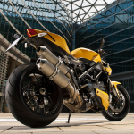 Download Vehicle Ducati Streetfighter 848 PFP