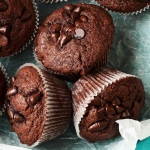 Delicious chocolate cupcakes with chocolate chips, ideal for a cupcake-themed avatar or profile picture.