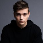 Download Music Martin Garrix PFP