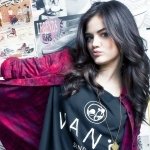 Download Celebrity Lucy Hale PFP