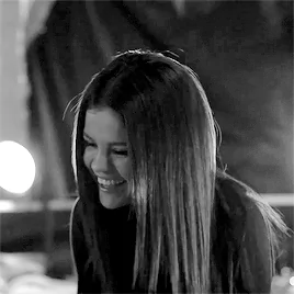 music Selena Gomez PFP