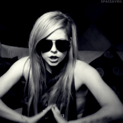 Avril Lavigne Pfp