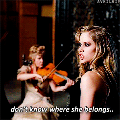 Download Music Avril Lavigne PFP