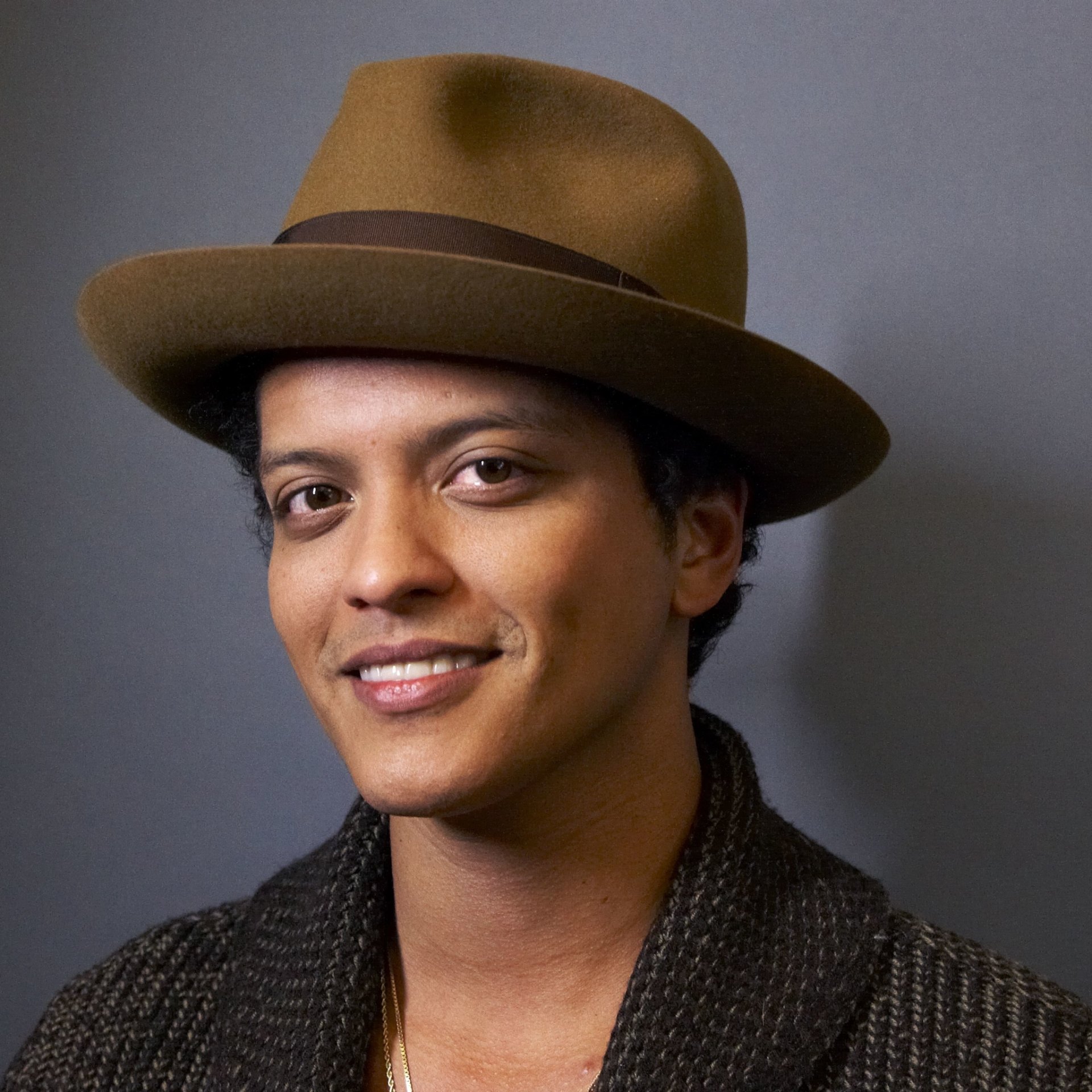 Download Music Bruno Mars PFP